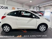 Used Ford Ka 69 HP (50 kW) 2012 White Hatchback