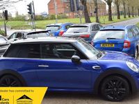 Używany Mini Cooper Hatch 136 KM (100 kW) 2018 Niebieski Hatchback