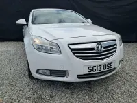 Used Vauxhall Insignia SRi 140 HP (102 kW) 2013 White Hatchback
