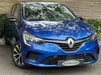 Used Renault Clio Evolution 90 HP (66 kW) 2022 Blue Hatchback