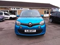 Used Renault Twingo Play 70 HP (51 kW) 2018 Blue Hatchback