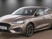 Used Ford Focus ST-Line X 182 HP (133 kW) 2019 Silver Hatchback