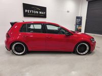 Used VW Golf VII SE 130 HP (95 kW) 2018 Red Hatchback