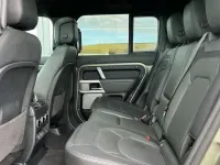 Używany Land Rover Defender HSE Dynamic 300 KM (220 kW) 2023 Zielony SUV