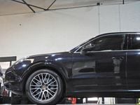 Used Porsche Cayenne 440 HP (323 kW) 2020 Black SUV