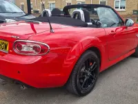 Used Mazda MX5 126 HP (92 kW) 2011 Red Cabriolet