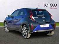 Used Toyota Aygo X 72 HP (52 kW) 2024 Blue SUV