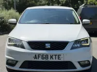 Used Seat Toledo XCELLENCE 110 HP (80 kW) 2018 White Hatchback