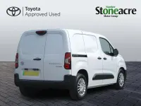 Used Toyota Proace 100 kW (136 HP) 2025 White MPV