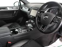 Used VW Touareg R-line Plus 262 HP (192 kW) 2017 Silver SUV