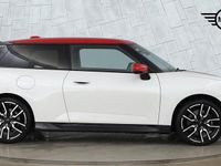 Used Mini Cooper SE Hatch 158 kW (215 HP) 2024 White Hatchback