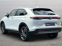 Used Honda HR-V Elegance 131 HP (96 kW) 2024 White SUV