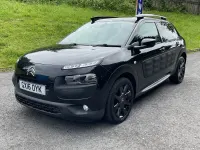 Used Citroën C4 Cactus Flair 2016 Black Hatchback