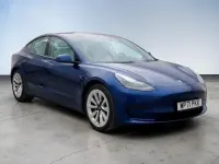 Używany Tesla Model 3 Standard Range Plus 366 kW (498 KM) 2022 Sedan/Limuzyna