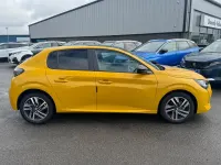 Used Peugeot 208 Active+ 74 HP (54 kW) 2024 Yellow Hatchback