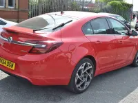 Used Vauxhall Insignia SRi 140 HP (102 kW) 2014 Red Hatchback