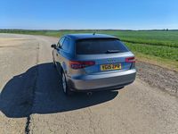 Begagnad Audi A3 Sport 110 HK (80 kW) 2015 Grå Halvkombi
