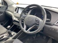 used Hyundai Tucson 1.7 CRDi Blue Drive SE Nav 5dr 2WD - 2016 (16)