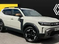 Used Dacia Duster Extreme 140 HP (102 kW) 2025 Cream Estate