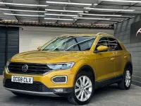 Usado VW T-Roc SEL 150 HP (110 kW) 2019 Amarelo SUV