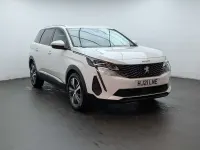 Used Peugeot 5008 Allure Premium 130 HP (95 kW) 2021 White SUV