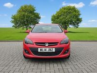 Used Vauxhall Astra SRi 180 HP (132 kW) 2014 Red Hatchback