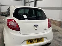 Used Ford Ka Zetec 69 HP (50 kW) 2016 White Hatchback