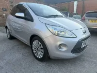 Begagnad Ford Ka Zetec 69 HK (50 kW) 2015 Silver Halvkombi
