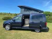 Used VW Caddy S 102 HP (75 kW) 2019 Blue MPV