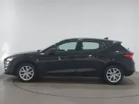 Käytetty Seat Leon SE 115 HP (84 kW) 2022 Musta Viistoperä