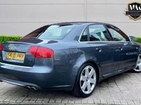 Usado Audi S4 344 HP (253 kW) 2005 Cinzento Sedan