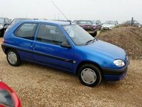Begagnad Citroën Saxo 60 HK (44 kW) 2000 Halvkombi