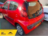 Used Peugeot 107 Active 68 HP (50 kW) 2013 Red Hatchback