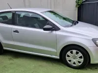 Usado VW Polo S 2013 Prateado Citadino