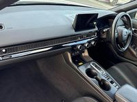 Used Honda Civic Sport 143 HP (105 kW) 2023 White Hatchback