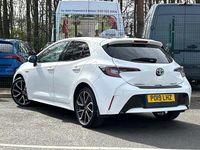 Used Toyota Corolla 122 HP (89 kW) 2019 White Hatchback