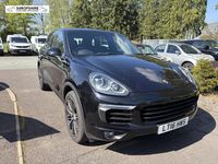 Usado Porsche Cayenne 262 HP (192 kW) 2016 Preto SUV