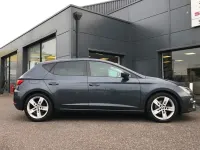 Begagnad Seat Leon FR 130 HK (95 kW) 2020 Grå Halvkombi