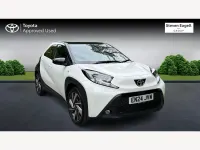 Used Toyota Aygo X 72 HP (52 kW) 2024 White SUV