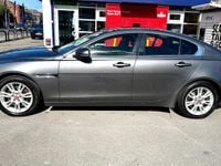 Used Jaguar XE Prestige 250 HP (183 kW) 2017 Grey Sedan