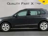 Usado VW Tiguan Life 150 CV (110 kW) 2021 Gris SUV