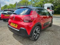 Second-hand Citroën C3 PureTech 2023 Roșu Hatchback