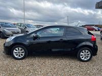 Used Kia Rio 2015 Black Hatchback