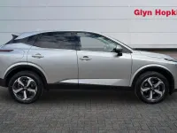 Used Nissan Qashqai N-Connecta 140 HP (102 kW) 2023 Silver SUV