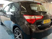 Used Toyota Yaris 111 HP (81 kW) 2019 Black Hatchback