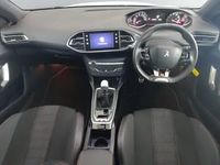 Used Peugeot 308 GT-line 131 HP (96 kW) 2019 White Hatchback