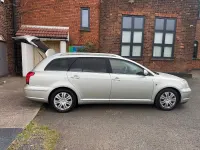 Used Toyota Avensis 116 HP (85 kW) 2005 Silver Estate