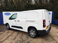Used Vauxhall Combo Edition 100 HP (73 kW) 2020 White Van