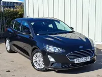 Usado Ford Focus Titanium 125 CV (91 kW) 2020 Negro Utilitario