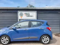 Used Hyundai i10 Premium SE 87 HP (63 kW) 2015 Blue Hatchback